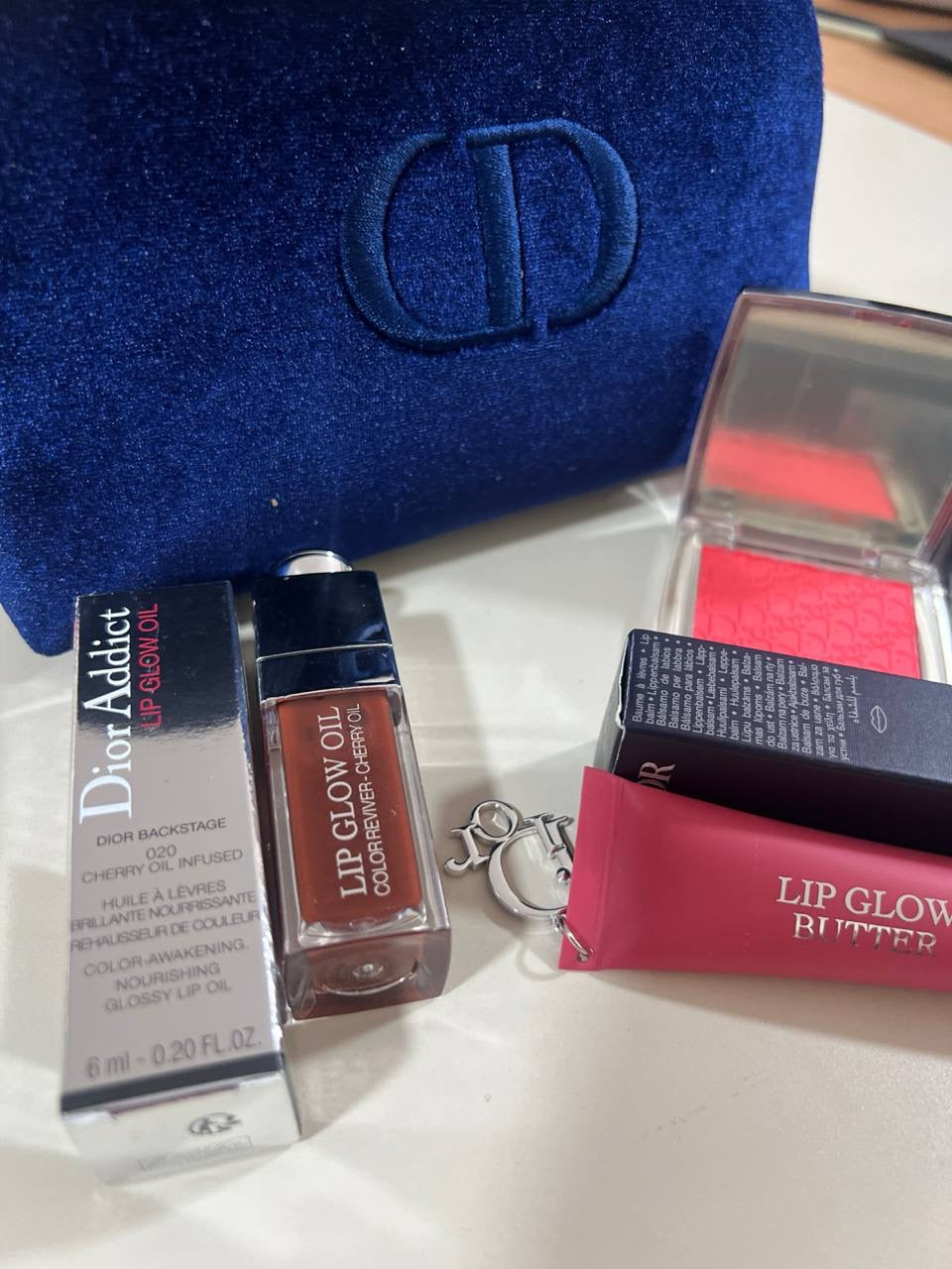 Pochette Dior con 3 prodotti
